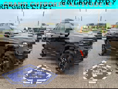 New 2025 Jeep Grand Cherokee Altitude