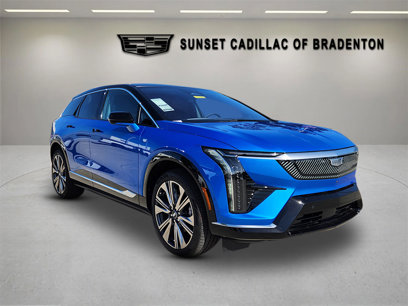 New 2025 Cadillac Optiq Luxury 2 w/ LPO, Floor Liner Package