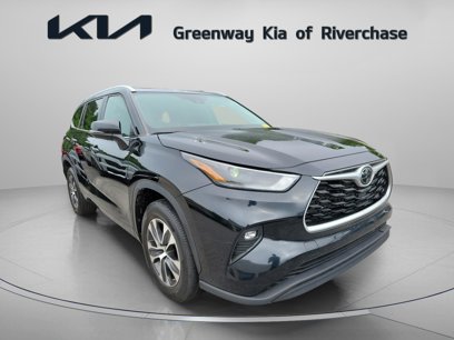 Used 2023 Toyota Highlander XLE
