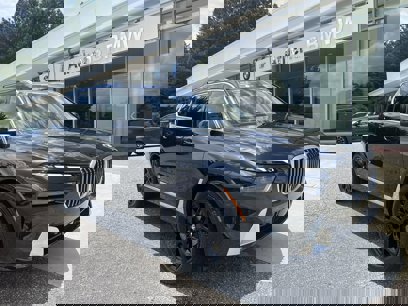 Certified 2025 BMW X7 xDrive40i w/ Premium Package
