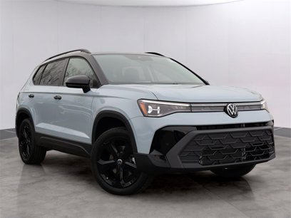 New 2025 Volkswagen Taos SE