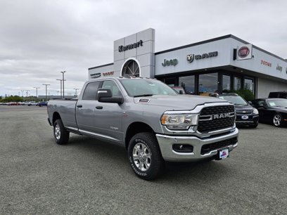 New 2024 RAM 3500 Big Horn w/ Snow Chief Group