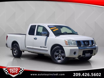 Used 2005 Nissan Titan SE
