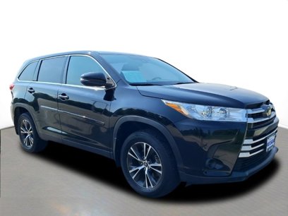 Used 2019 Toyota Highlander LE