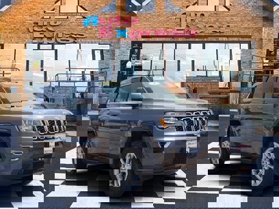 Used 2020 Jeep Grand Cherokee Laredo