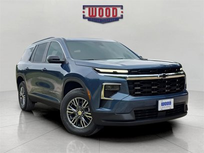 New 2025 Chevrolet Traverse LT w/ Driver Confidence Package