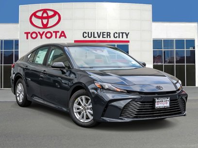 New 2025 Toyota Camry LE