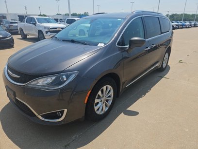 Used 2019 Chrysler Pacifica Touring-L