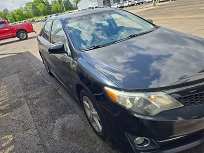 Used 2014 Toyota Camry SE