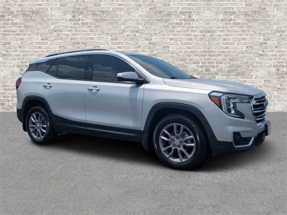 Used 2022 GMC Terrain SLT w/ Infotainment Package II