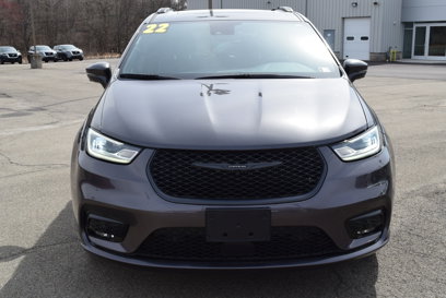 Used 2022 Chrysler Pacifica Limited w/ S Appearance Package
