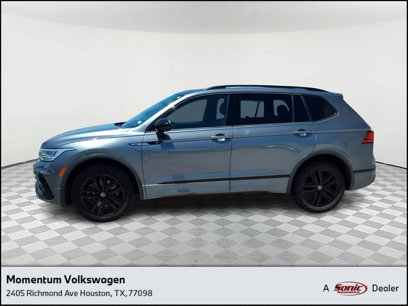 Certified 2022 Volkswagen Tiguan SE R-Line