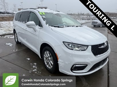 Used 2022 Chrysler Pacifica Touring-L