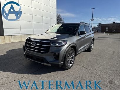 Used 2025 Ford Explorer Active w/ Active Comfort Package