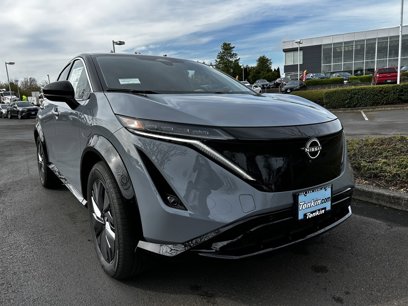 New 2025 Nissan Ariya FWD