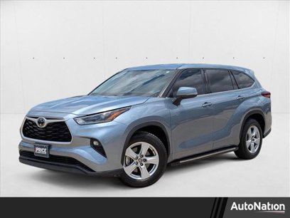 Used 2021 Toyota Highlander LE