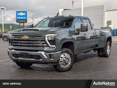 New 2025 Chevrolet Silverado 3500 LTZ w/ LTZ Convenience Package