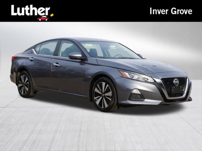 Certified 2022 Nissan Altima 2.5 SV w/ SV Premium Package
