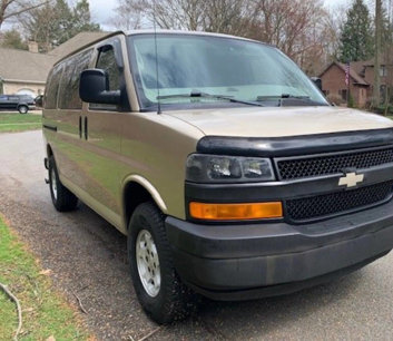 Used 2005 Chevrolet Express 1500 AWD Passenger w/ LS Preferred Equipment Group