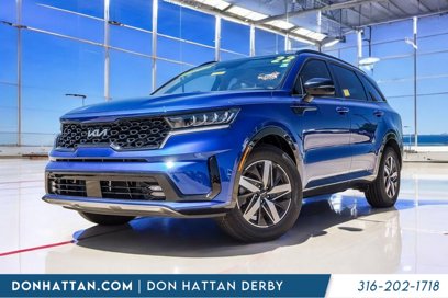Used 2022 Kia Sorento EX w/ Panoramic Sunroof Package