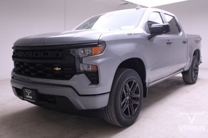 New 2025 Chevrolet Silverado 1500 Custom