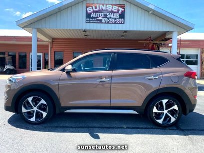 Used 2017 Hyundai Tucson Limited w/ Limited Ultimate Package 03