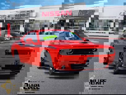 Used 2022 Dodge Challenger R/T w/ Blacktop Package