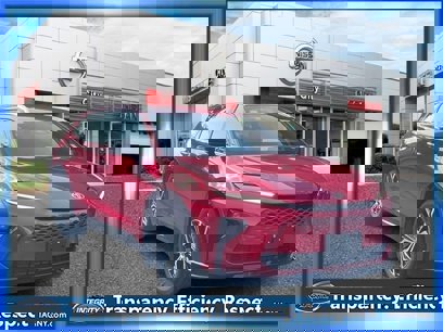 Used 2025 Toyota Crown Signia