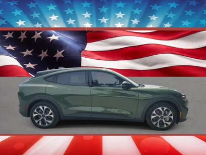 New 2025 Ford Mustang Mach-E Select w/ Comfort Package Lite