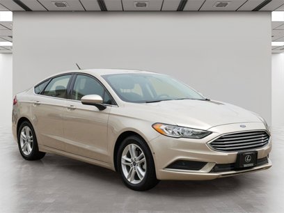 Used 2018 Ford Fusion SE w/ Fusion SE Technology Package