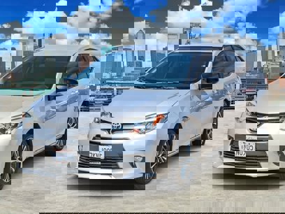 Used 2016 Toyota Corolla LE