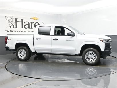 New 2025 Chevrolet Colorado W/T w/ WT Convenience Package II