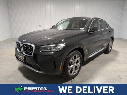 Used 2022 BMW X4 xDrive30i w/ Premium Package 2