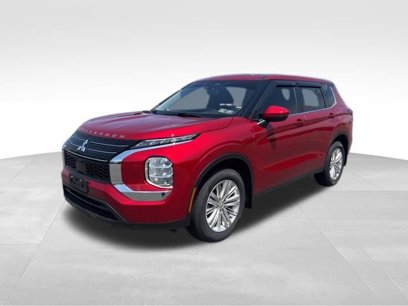 Used 2024 Mitsubishi Outlander ES