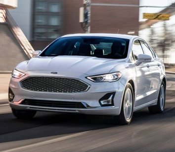 Used 2019 Ford Fusion SE