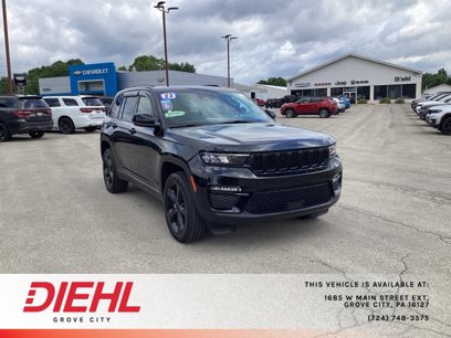 Used 2023 Jeep Grand Cherokee Limited w/ Black Appearance Package