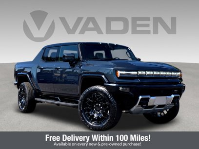 New 2025 GMC Hummer EV 3X w/ LPO, Dark Essentials Package