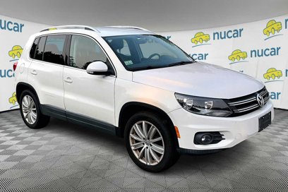 Used 2012 Volkswagen Tiguan SE