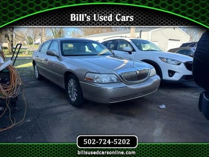 Used 2007 Lincoln Town Car Signature
