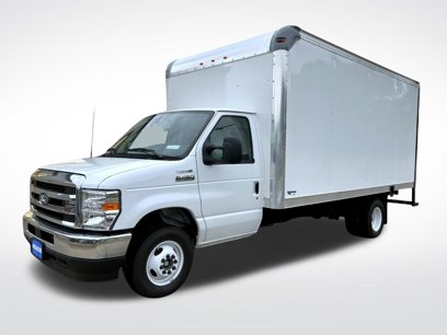 New 2026 Ford E-450 and Econoline 450 Super Duty w/ Driver's Safety Package