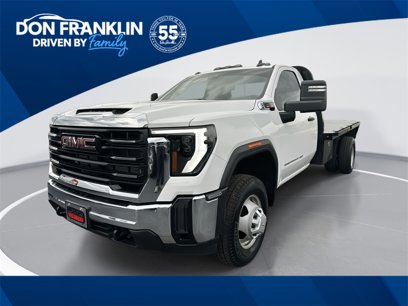 Used 2024 GMC Sierra 3500 Pro w/ Convenience Package