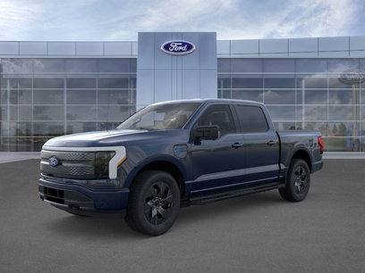 New 2025 Ford F150 Lightning XLT w/ Max Trailer Tow Package
