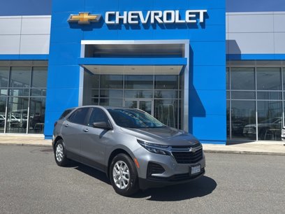 Used 2024 Chevrolet Equinox LS w/ LS Convenience Package