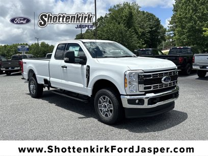 New 2025 Ford F350 XLT