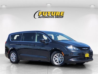 Used 2022 Chrysler Voyager LX