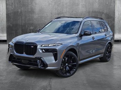 New 2025 BMW X7 M60i w/ Executive Package