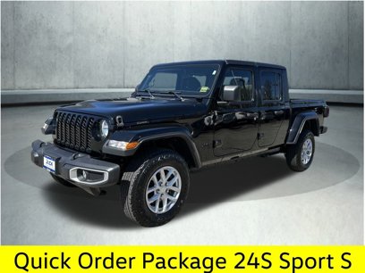 Used 2023 Jeep Gladiator Sport