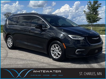 Used 2022 Chrysler Pacifica Touring-L