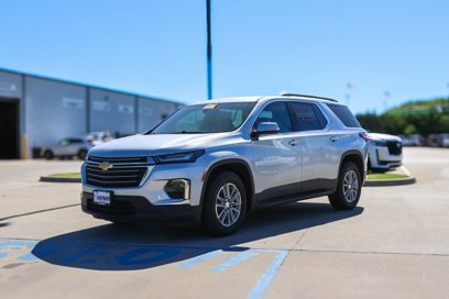 Used 2022 Chevrolet Traverse LT