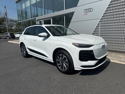New 2025 Audi Q6 e-tron Premium Plus